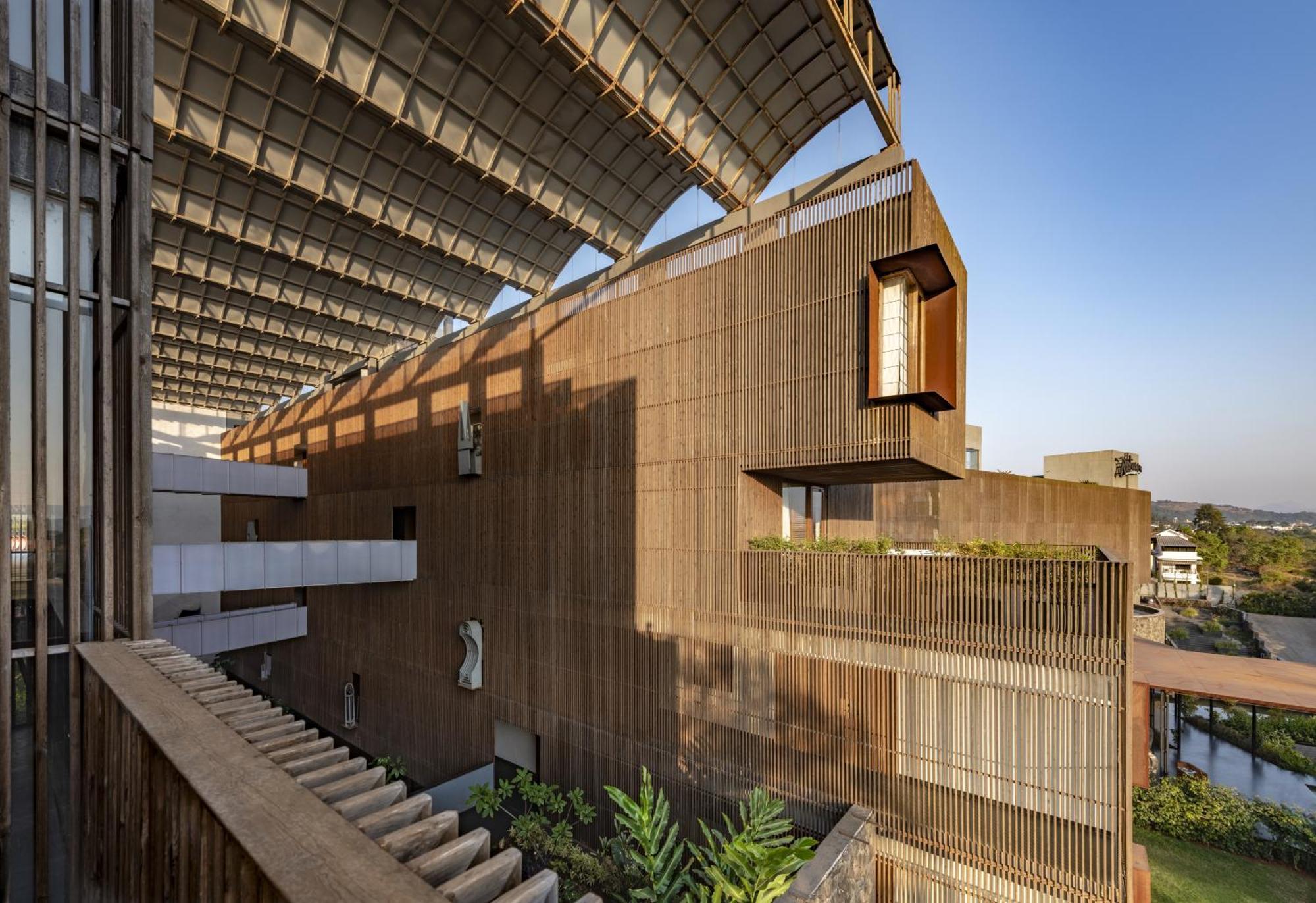 Radisson Resort And Spa לונבלה מראה חיצוני תמונה The building's exterior